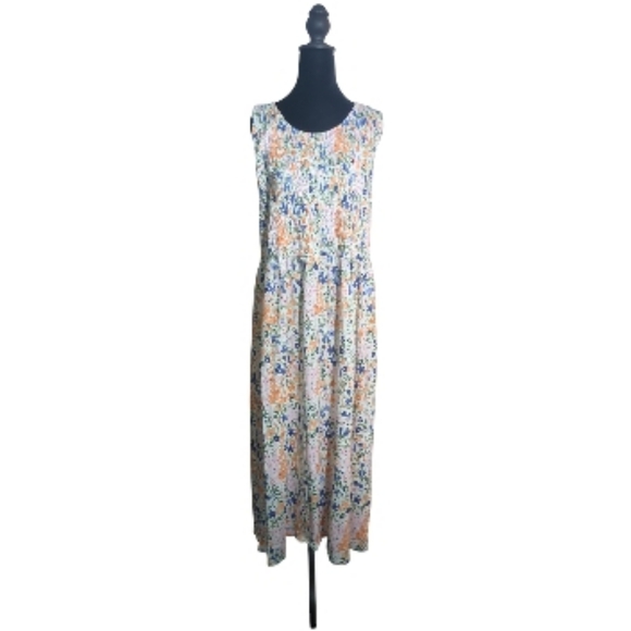 Tommy Hilfiger Dresses & Skirts - Tommy Hilfinger 1X Smocked Sleeveless Floral Maxi Dress Cottagecore, Casual Chic